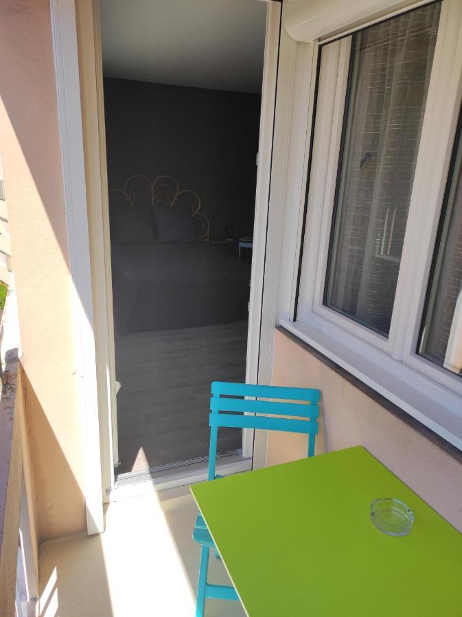 Studio - Meuble Tourisme, Trois Etoiles - 34 M2 Refait A Neuf- Residence Mâcon Exterior photo